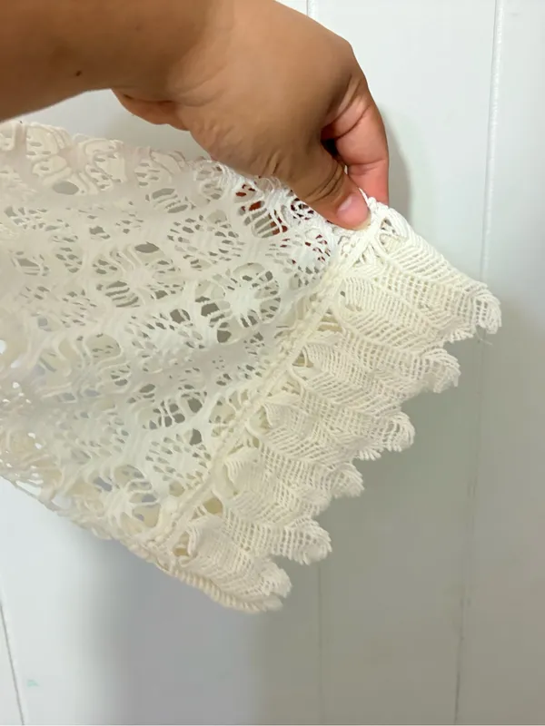 T-Bags Los Angeles Ivory Crochet Lace Long Sleeve Mini Dress Size L - Image 4