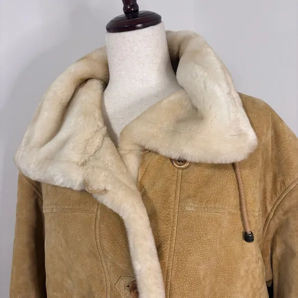 Vintage Tan Suede Leather Shearling Lined Jacket Sz M - Image 2