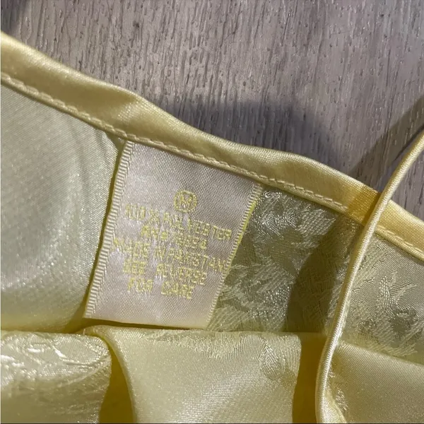 Elegant Yellow Lace Slip Dress - Image 2