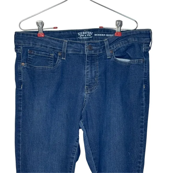Signature by Levi's Strauss & Co. Womens Jeans Modern Skinny Blue Denim 16 L/C - Image 2