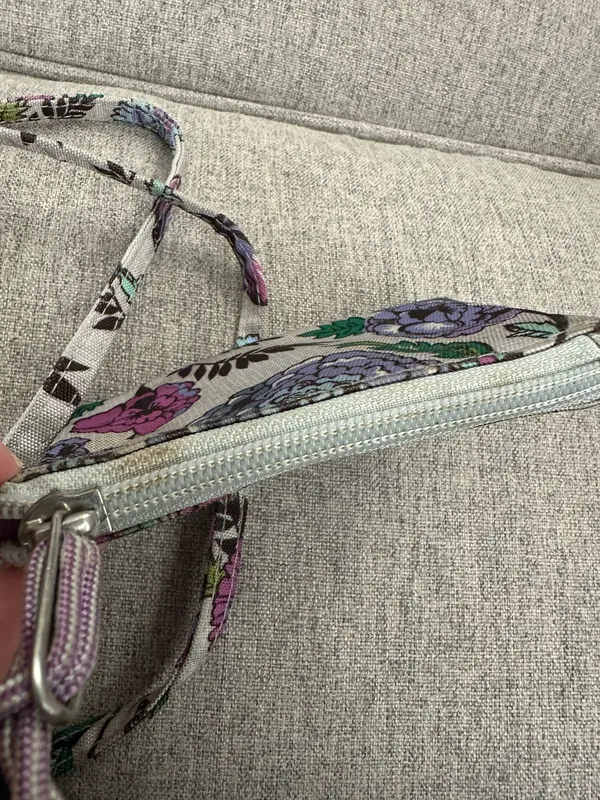 Vera Bradley Lanyard - Image 4