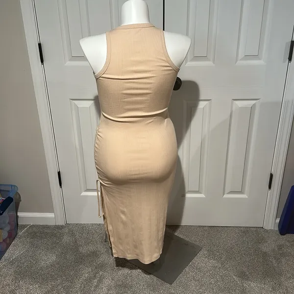 Aerie Ribbed Sleeveless Beige Midi Dress with side slit size small‎ - Image 5