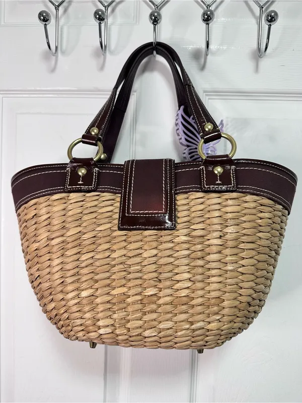 Coach Vintage Natural Straw Tote with Brown Leather Trim - Image 4