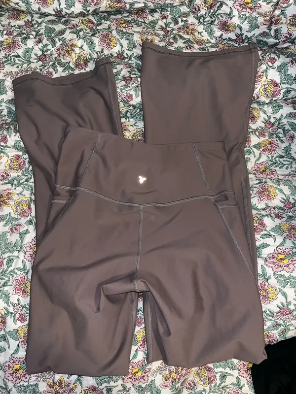 Old Navy flared Bottoms - Image 2