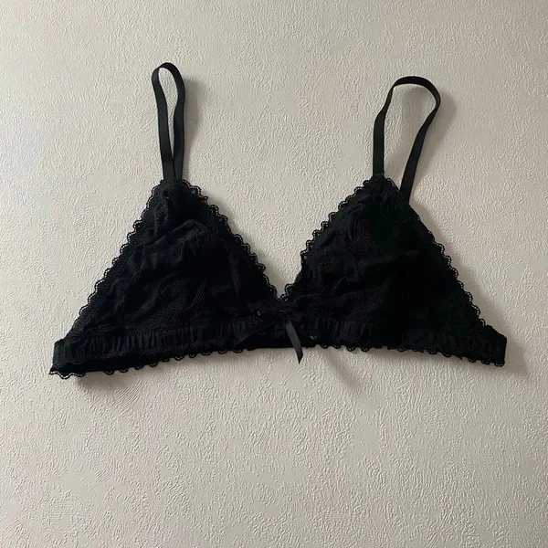 Show Off by Aerie Black Lace Triangle Bralette Size Large Coquette Y2K - Image 2