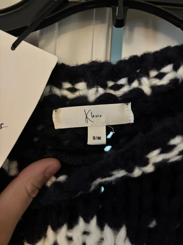 Chunky Navy & White Sweater Blue Size S/M - Image 2