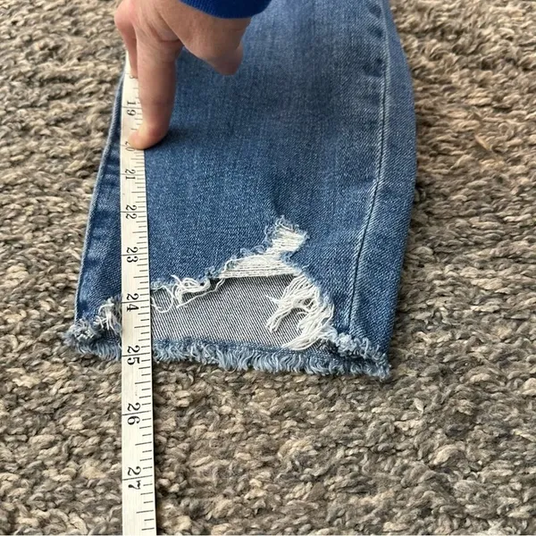 Abercrombie & Fitch the Super Skinny Ankle High Rise with distressing 30/10‎ S - Image 4