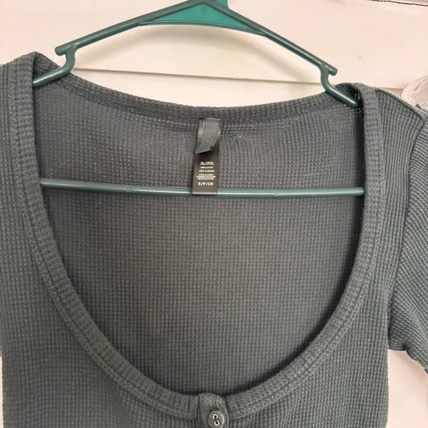 Skims Waffle Spruce Green Short Sleeve Top - Image 3
