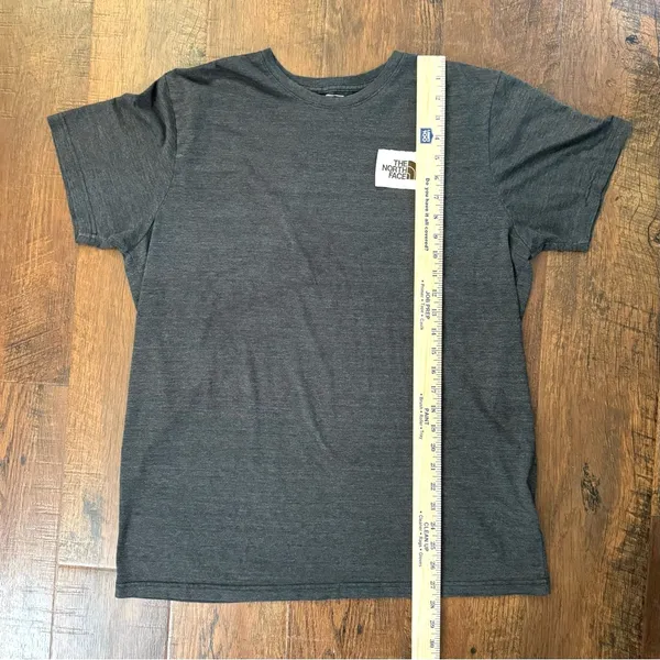 THE NORTH FACE tee shirt, size XL - Image 5