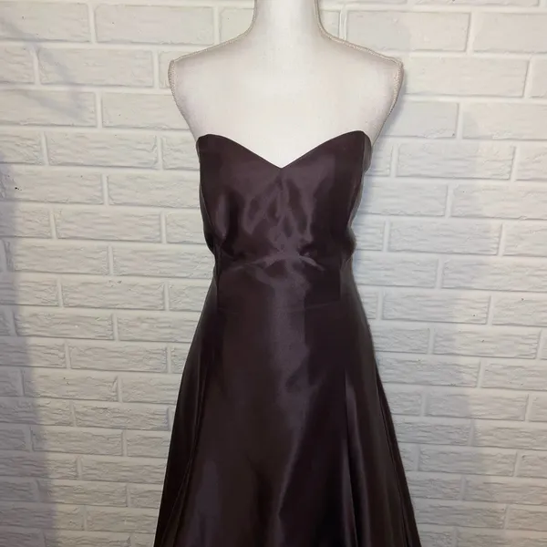 Vintage 90s Jessica McClintock Sweetheart Strapless Satin Gown, Chocolate Brown - Image 4