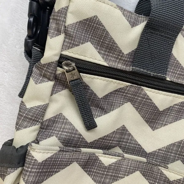 Skip Hop Duo Signature Carry All Diaper‎ Bag - Grey/White Chevron - Image 5