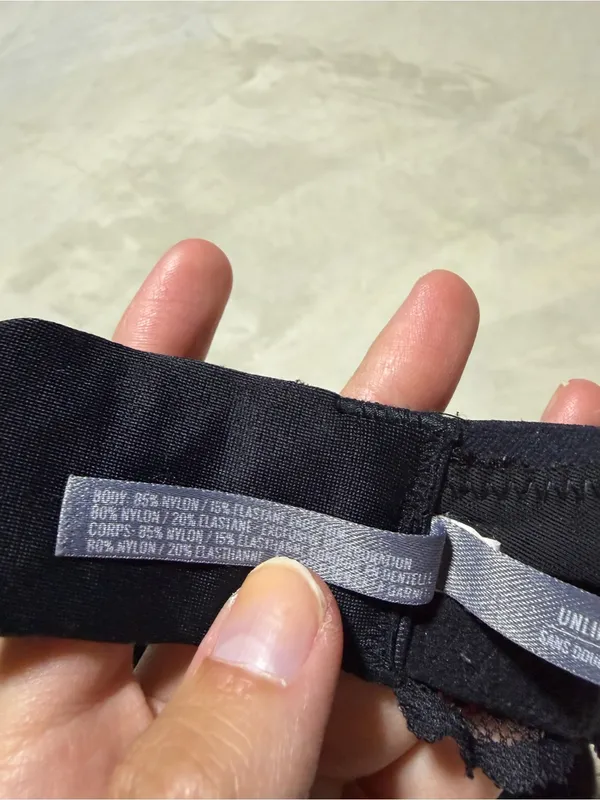 Aerie day to play Black Lace Unlined plunge bra 34D - Image 6