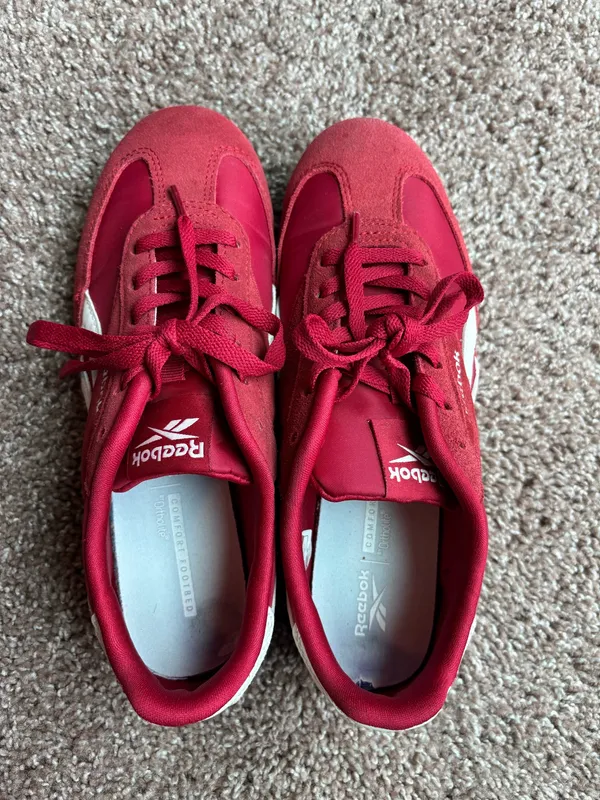 Women’s Red Reebok Trainers - Image 2
