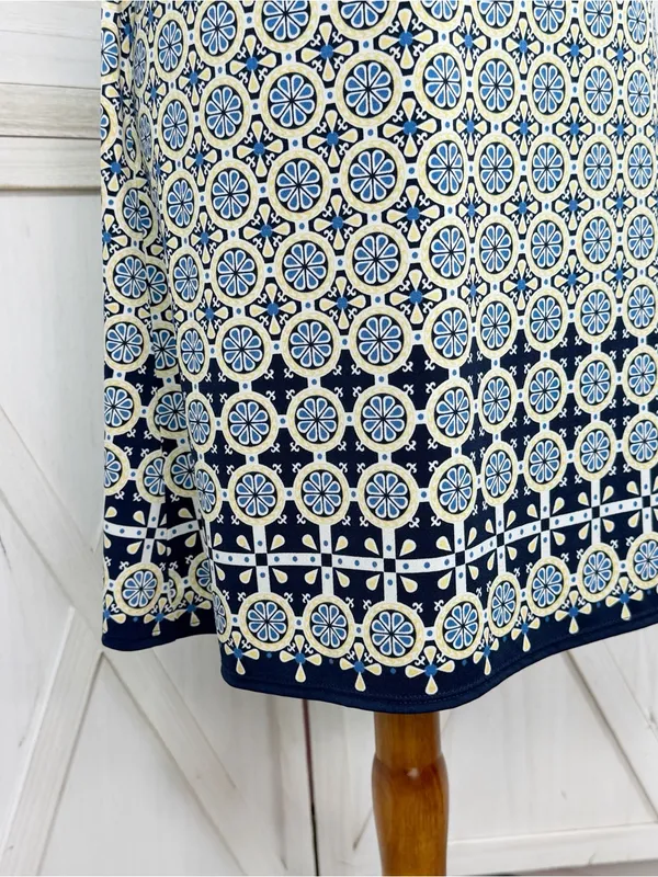 Max Studio‎ Geometric Medallion Print Halter Shift Dress Yellow Blue Medium - Image 6