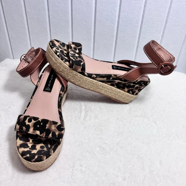 Steven by Steve Madden Leopard Print Wedge Heels‎ Espadrilles  size 6.5 - Image 9