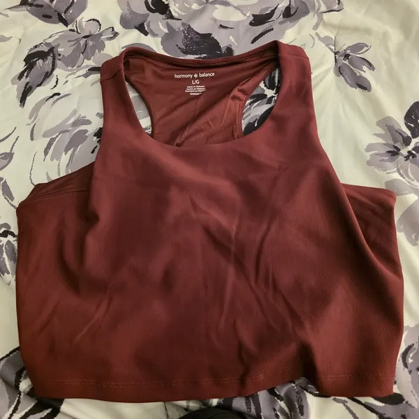 Women's High-Waist Bike Shorts and Crop Tank Set - Maroon - Image 3