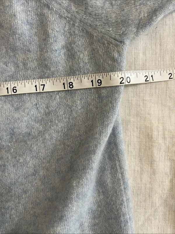 Brodie‎ 100% Cashmere Star Rainbow Sweater Size Medium Crewneck - Image 8