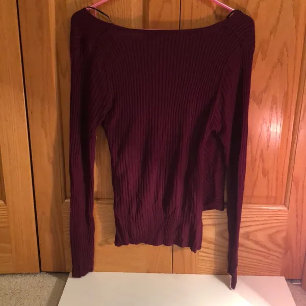 Long sleeve plum color Size M - Image 2