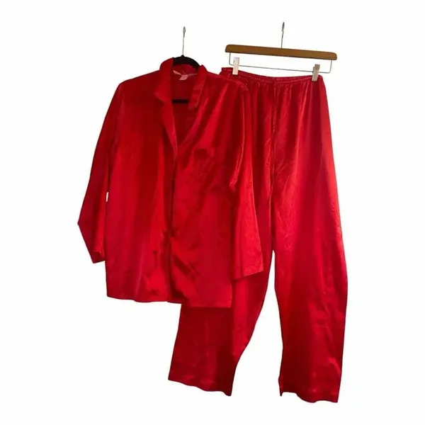 ✨Victoria's Secret Y2K Satin Pajama Red Sz Large Set✨ - Image 3