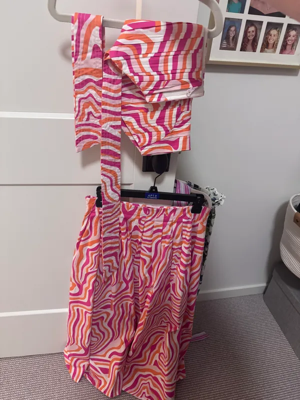 Frankie Bra Top and Lucy Skirt - Image 2