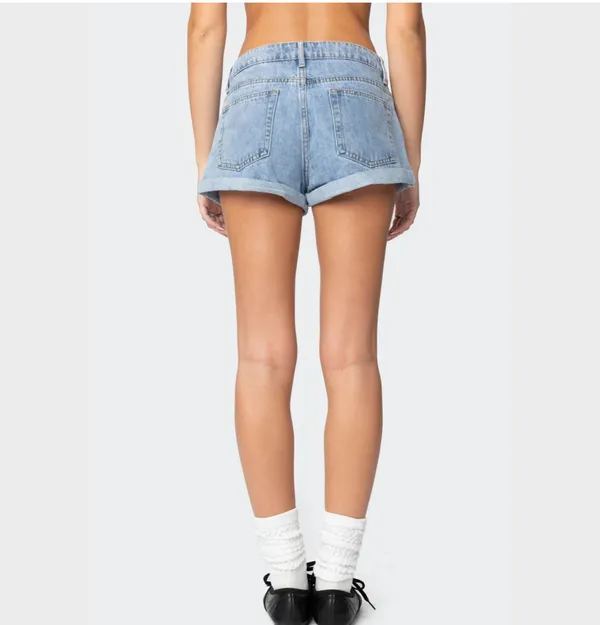 Edikted Denim Shorts Low-Rise - Image 7