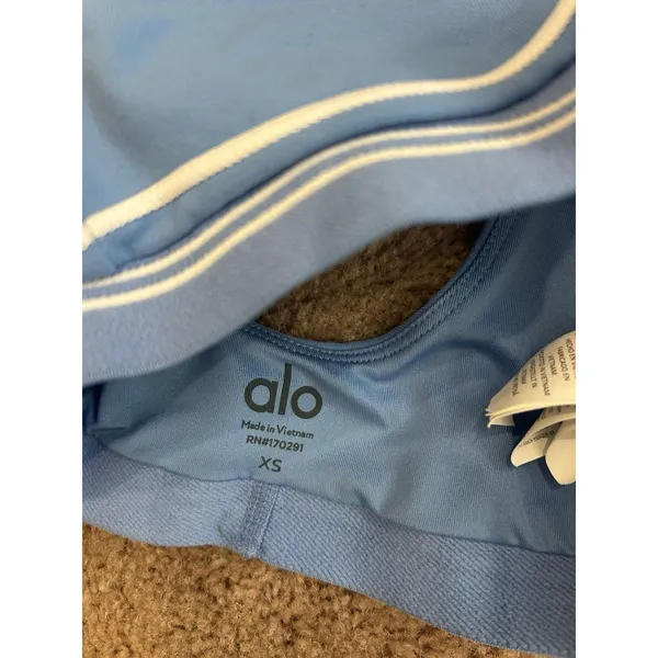 Alo Yoga Crystal Clear Blue Airbrush Heart Throb Set Leggings Bra - Image 4