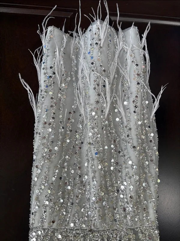 NWT Gianni Bini Sequined Feathered BodyCon Mini Dress Size XS - Image 4