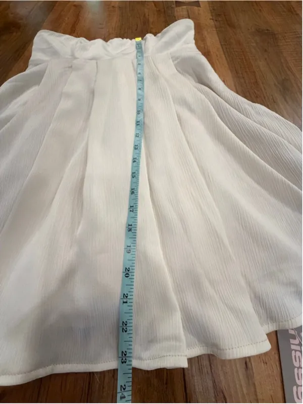 MISSGUIDED White Strapless Babydoll Mini Dress Pleated Empire Waist Festival XS - Image 10