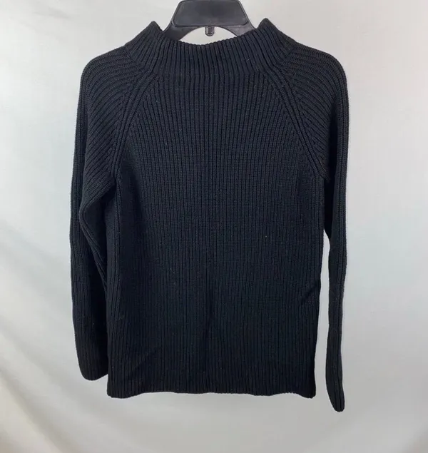 Banana republic sweater - Image 2