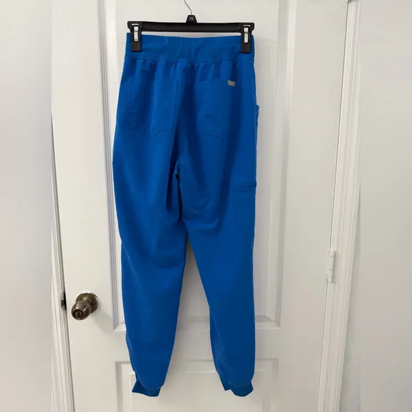 Figs High Waisted Zamora™ Jogger Scrub Pants 2.0 - Size XS - Image 8
