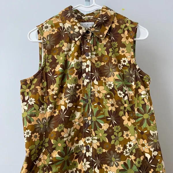 White Stag Cotton Boho Quirky Mod Floral Sleeveless Button Down Dress 10 Olive - Image 2
