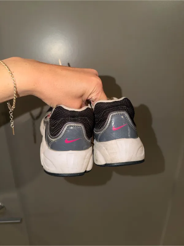 Nike Compete 2 Shoes - Image 4