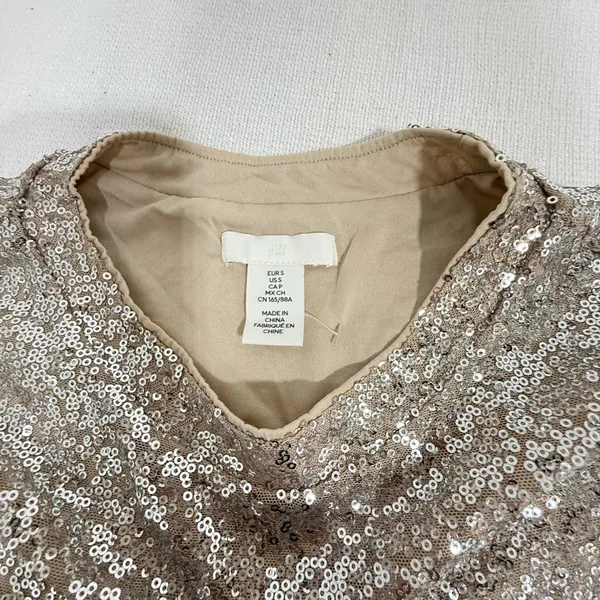 H&M Glittering Sequin Crop Top - Gold - Image 5