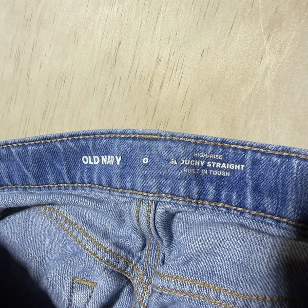 Old Navy Womens 10 High Rise Slouchy Straight Jeans Light Wash Distressed Ripped - Image 7
