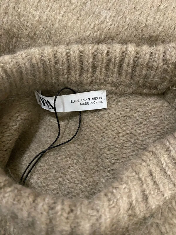 ZARA Beige Solid Knit Crew Neck Cropped Sweater S - Image 3