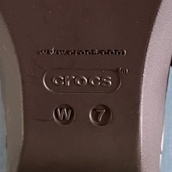Crocs Sarah Belted‎ Dark Brown Heel Clogs - Image 7