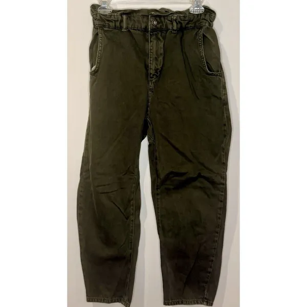 Zara Olive Green Paperbag Waist Jeans Size 4 EUC!! - Image 2