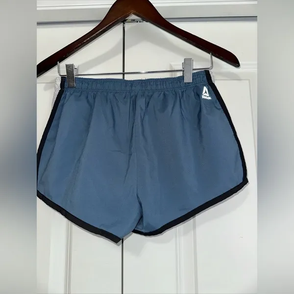 Reebok Lightweight Running Shorts XS - Image 4
