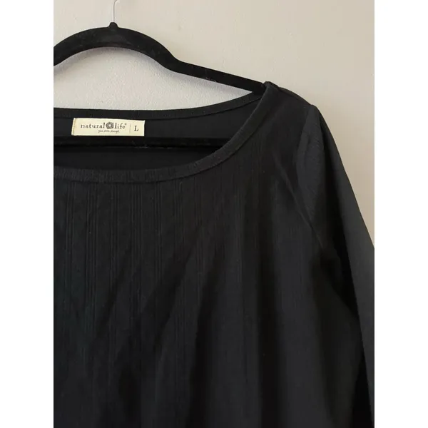 NWT Natural Life Leah Pointelle Top Size Large Black Lettuce Ruffle - Image 5