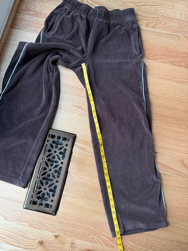 Tna Aritzia Chocolate Brown Velour Track Pants Size Medium Y2K - Image 7