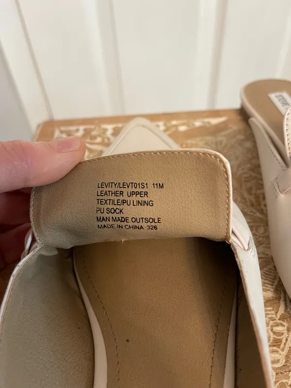 Steve Madden Cream Pointed Chain -Trim Mule. Size 11 - Image 8