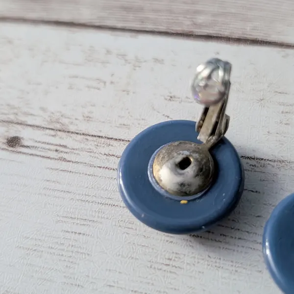 Vintage Clip On Earrings Just Over 0.75" Dark Blue Domed Circle Retro - Image 6