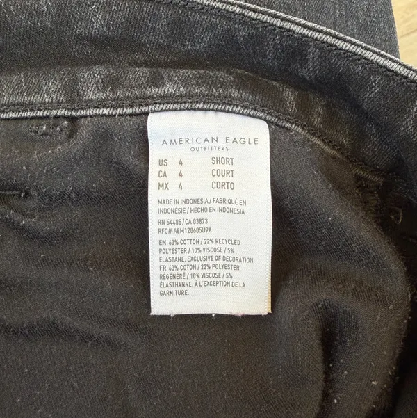 Black stretchy American Eagle jeggings - Image 4