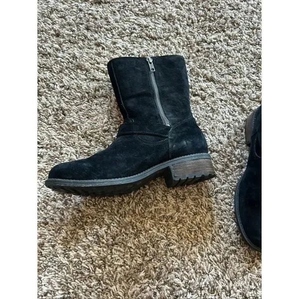 Women’s Ugg Australia Black Chaney Size 7.5 - Image 4