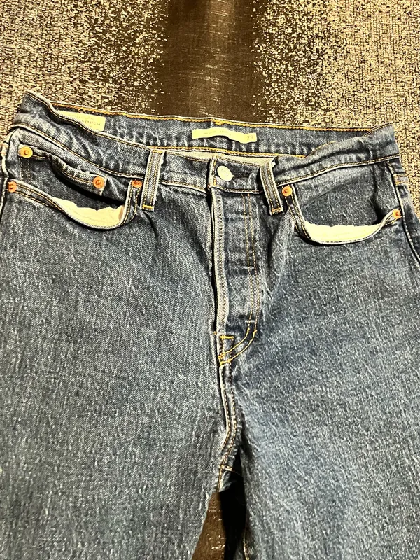 Womens 29"x25" Levi Strauss Big "E" Wedgie Straight Button Up Jeans - Image 5