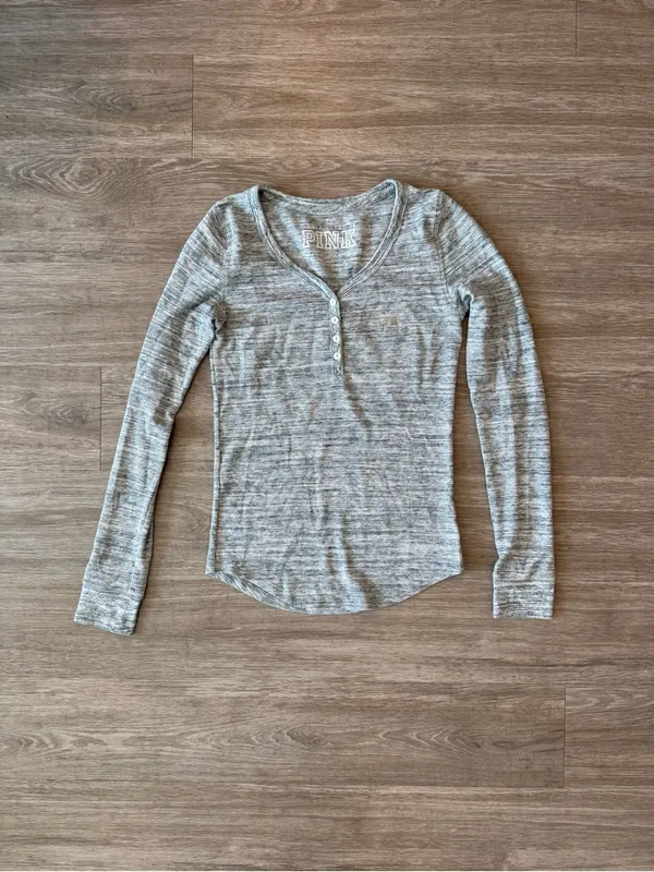 Victoria’s Secret PINK Thermal Pajama Set – Size Small (Vintage 2010) - Image 2