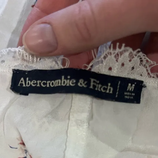 Abercrombie & Fitch Floral Lace Cami Tank Top - Image 4