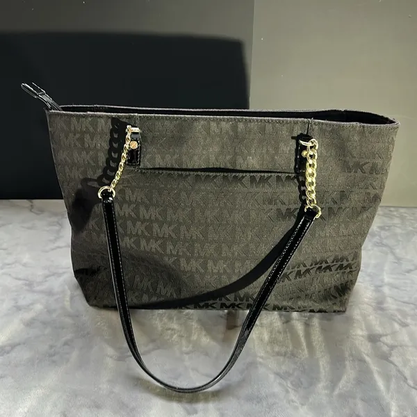MICHAEL KORS Jet Set Chain Tote - Image 2