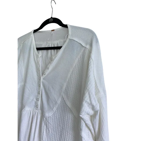 Free People Leo Henley Tee White Size Small - Image 3
