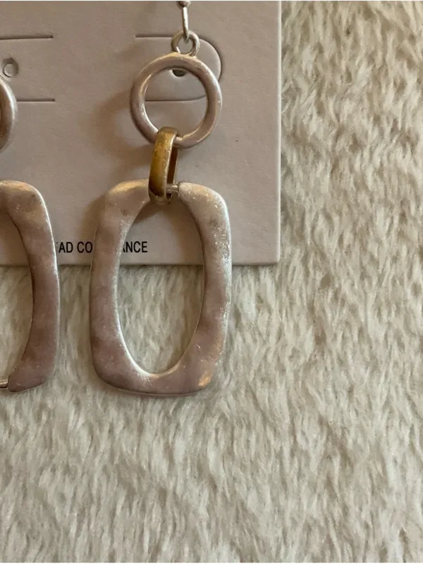 Pomina Two-Tone Link Drop Earrings in Silver and Gold - Image 3